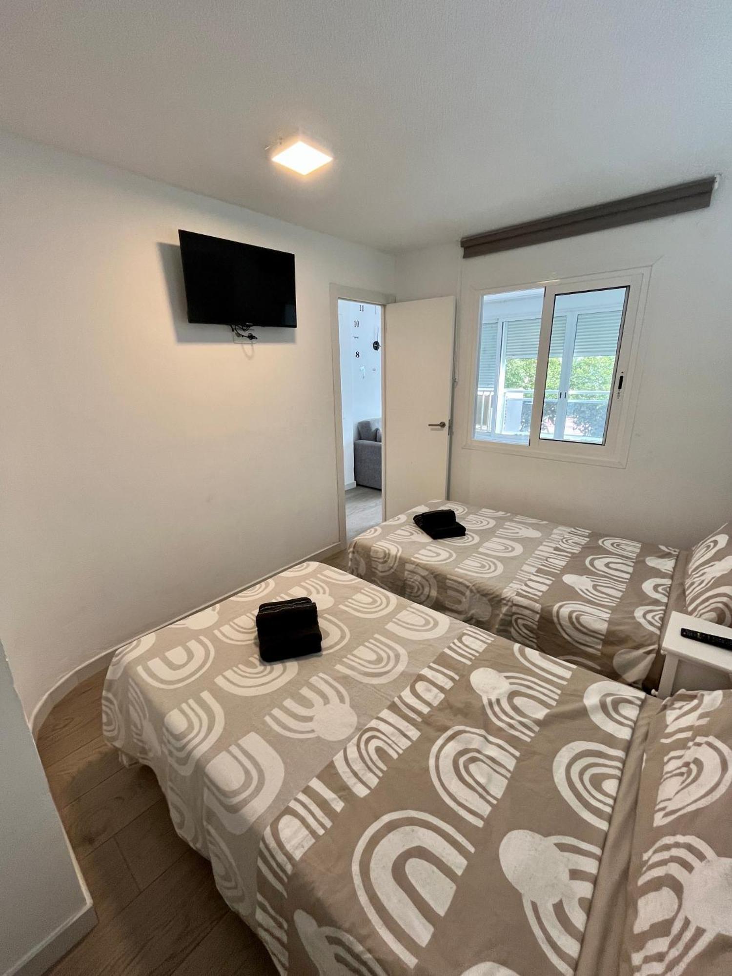 Ducado 41 Playa Apartment Benidorm Bagian luar foto