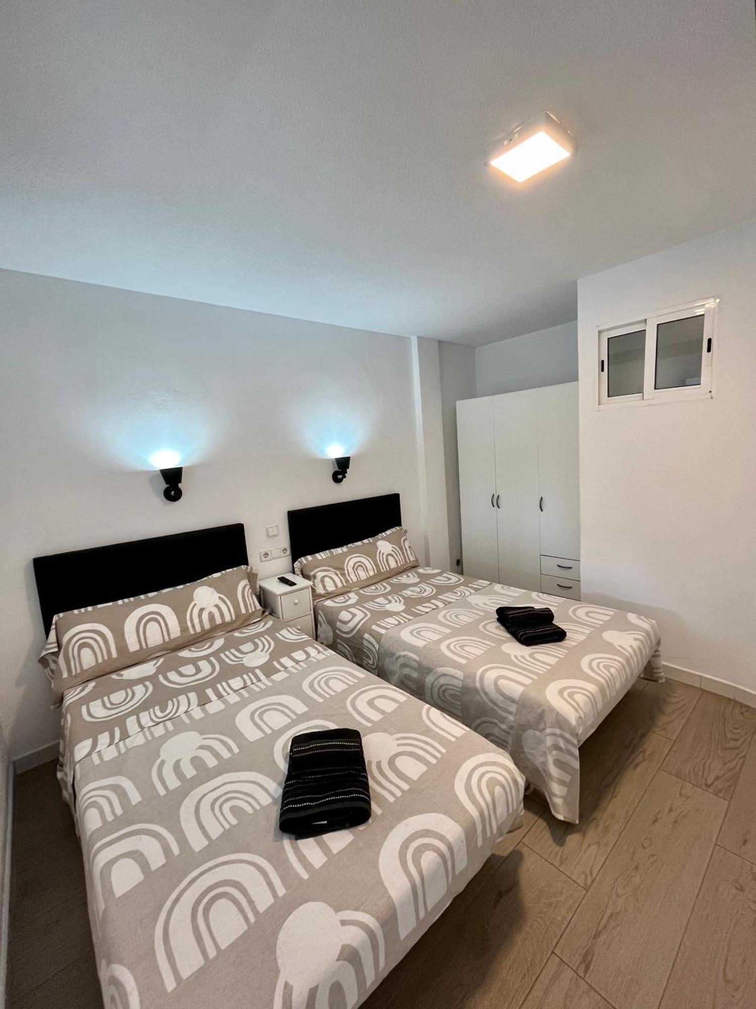 Ducado 41 Playa Apartment Benidorm Bagian luar foto