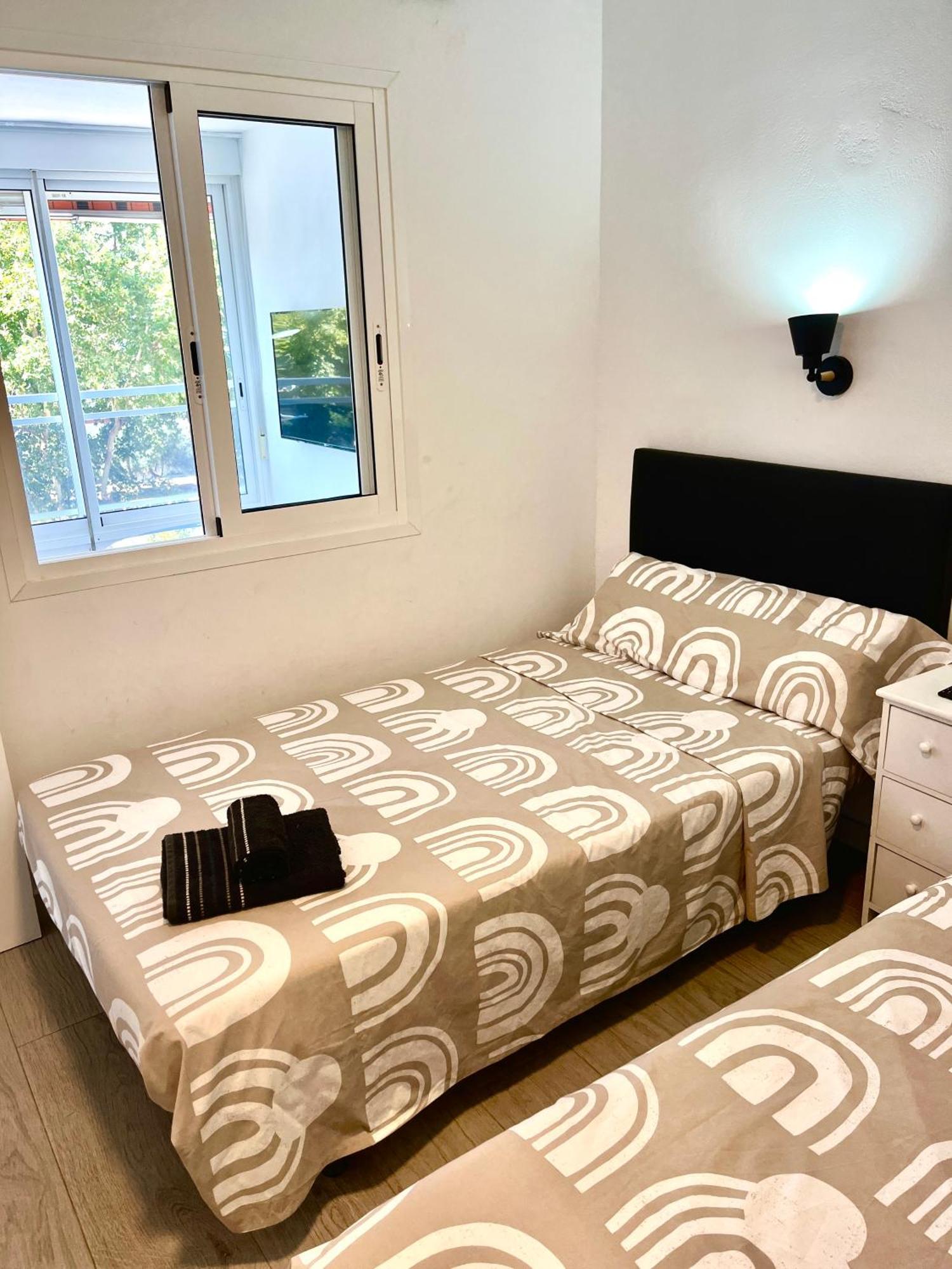Ducado 41 Playa Apartment Benidorm Bagian luar foto